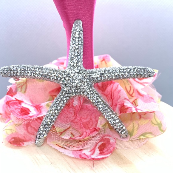 🌟 Crystal Starfish Hair Clip - Picture 2 of 8